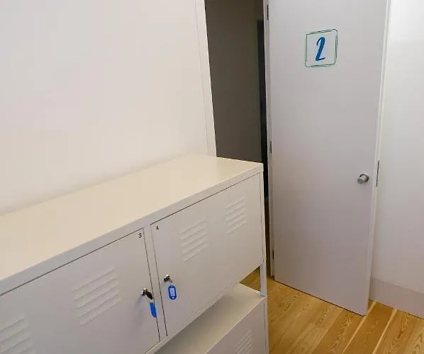 Hostal Change The World - - Almedina