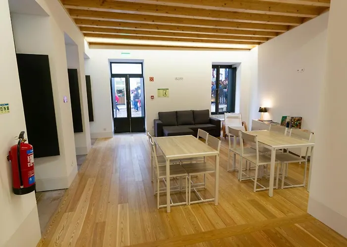 Hostal Change The World - - Almedina Coímbra