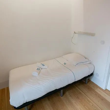 Change The World - - Almedina Coimbra