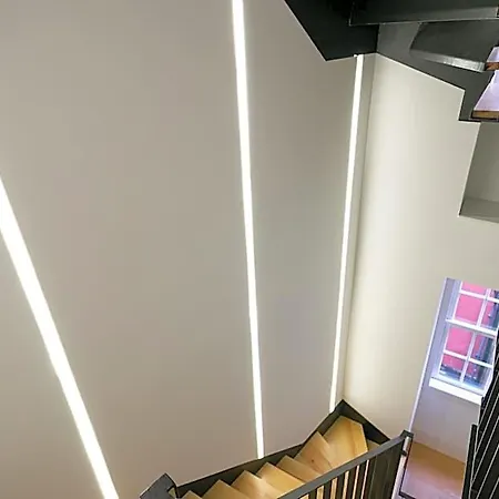Hostel Change The World - - Almedina Coimbra