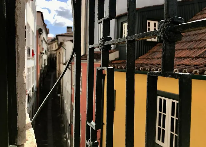 Vandrarhem Change The World - - Almedina *